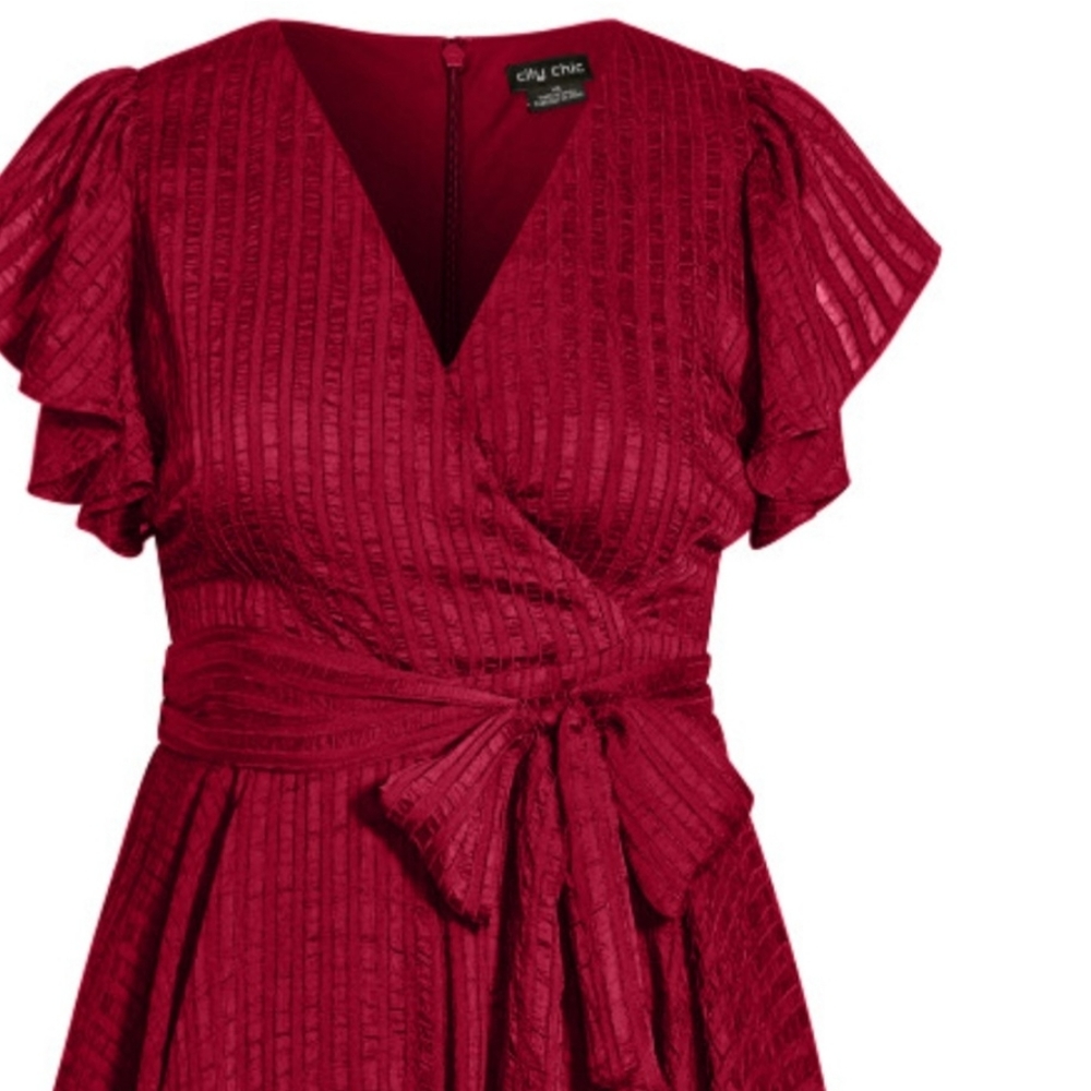 Avenue Romper - Picture 3 of 4